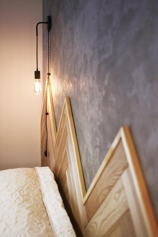 Lion King Lesya Ukrainka Apartment Lviv Exterior photo